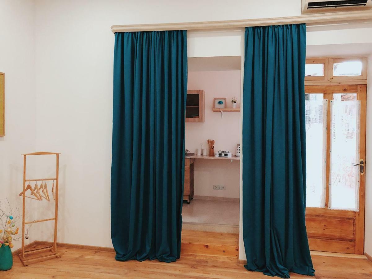 Tamaras Apartment Tbilisi Ngoại thất bức ảnh