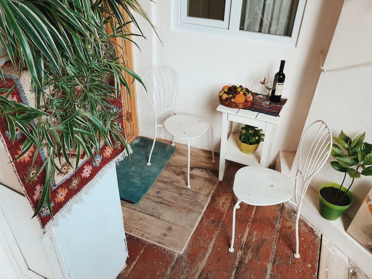 Tamaras Apartment Tbilisi Ngoại thất bức ảnh
